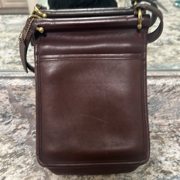 Vintage Authentic Brown Leather Coach handbag - Picture 2 of 5